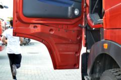 中国重汽 HOWO T7H 440马力 6X4牵引车(ZZ4257V324HD1B)