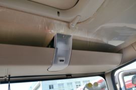 HOWO T5G&nbsp;油罐车驾驶室图片