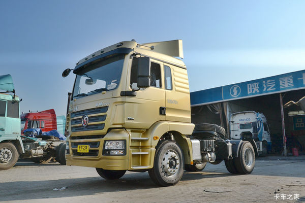陕汽重卡 德龙新M3000 加强版 336马力 4X2牵引车(SX4186GN361)