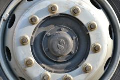 陕汽重卡 德龙新M3000 空柜版 220马力 4X2牵引车(SX4176MK361)