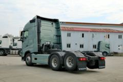 沃尔沃 新FH重卡 500马力 6X2R牵引车(FH500 62T B)