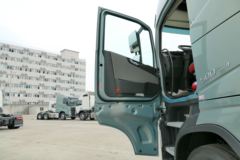 沃尔沃 新FH重卡 500马力 6X2R牵引车(FH500 62T B)