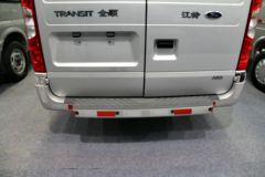 江铃汽车 新世代全顺 2016款 140马力 封闭厢式货车