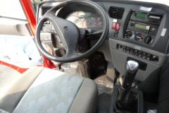 东风特商 180马力 4X2 随车吊(DFE5161JSQF)