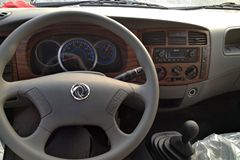 东风 锐铃S 116马力 4.175米单排厢式轻卡(DFA5040XXY39D6AC)