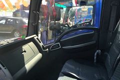 大运 奥普力 120马力 3300轴距排半轻卡底盘(CGC1070HBC39D)