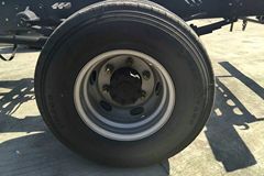 大运 奥普力 120马力 3300轴距排半轻卡底盘(CGC1070HBC39D)