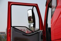 一汽解放 J6M重卡 320马力 8X4 9.5米栏板载货车底盘(CA1310P63K2L6T4E4)