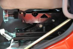 东风商用车 天锦中卡 160马力 4X2 6.75仓栅式载货车(DFH5160CCYBX18)