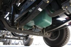 一汽解放 J6M重卡 320马力 8X4 9.5米栏板载货车底盘(CA1310P63K2L6T4E4)