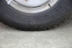 东风 多利卡D6 115马力 4.15米单排栏板轻卡(额定载重:4.99吨)(DFA1081S39DB)