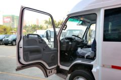 庆铃 五十铃100P 98马力 封闭厢式货车(QL65903HAR)