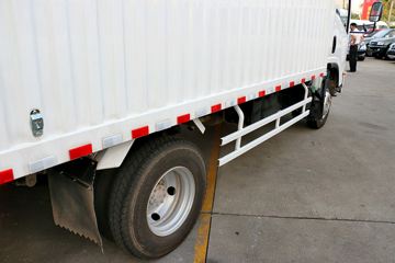 ���� ��ʮ��KV600 120���� 4.17�׵�����ʽ�Ῠ(����)ͼƬ