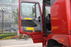 福田 欧曼GTL 6系重卡 超能版 350马力 8X4 9.5米载货车底盘(BJ5319CCY-XH) 福田 欧曼GTL 6系重卡 超能版 350马力 8X4 9.5米载货车底盘(BJ5319CCY-XH)