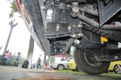 福田 欧曼GTL 6系重卡 超能版 350马力 8X4 9.5米载货车底盘(BJ5319CCY-XH) 福田 欧曼GTL 6系重卡 超能版 350马力 8X4 9.5米载货车底盘(BJ5319CCY-XH)