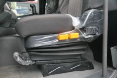 福田 欧曼GTL 9系重卡 山区型 400马力 8X4 9.5米载货车底盘(BJ5319CCY-XH)