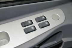 福田 欧曼GTL 9系重卡 山区型 400马力 8X4 9.5米载货车底盘(BJ5319CCY-XH)