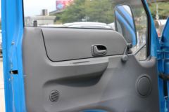 江铃 新顺达 109马力 4.22米单排厢式轻卡(蓝)(JX5044XXYXG2)