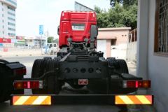 四川现代 创虎XCIENT重卡 410马力 8X4 9.3米排半载货车底盘(CHM1310KPQ80M)