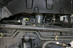 四川现代 创虎XCIENT重卡 410马力 8X4 9.3米排半载货车底盘(CHM1310KPQ80M)