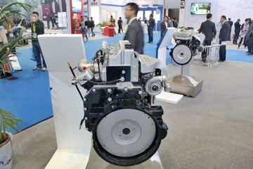 云内动力YNF40E3 143马力 4L 国五 柴油发动机