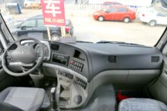 陕汽重卡 德龙新M3000 290马力 8X4 7.6米自卸车(压裂砂罐车)(SX3316HR406)