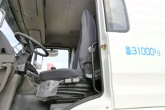 陕汽重卡 德龙新M3000 290马力 8X4 7.6米自卸车(压裂砂罐车)(SX3316HR406)