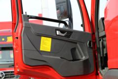 青岛解放 悍V重卡 220马力 6X2 载货车底盘(CA5250CCYP1K2L7T3E4A80-1)