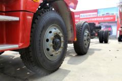 陕汽重卡 德龙新M3000 245马力 6X2载货车底盘(SX1256GK549)