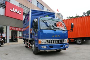 骏铃 爆破器材运输车外观图片