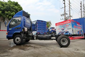 骏铃&nbsp;载货车外观                                                图片