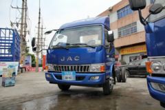 江淮 骏铃中卡 160马力 4X2 4.15米单排载货车底盘