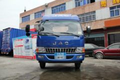 江淮 骏铃中卡 160马力 4X2 4.15米单排载货车底盘