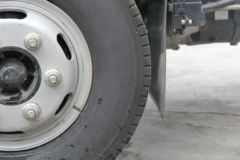 江淮 骏铃中卡 160马力 4X2 4.15米单排载货车底盘