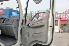 J6F&nbsp;爆破器材运输车驾驶室图片