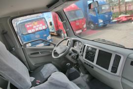 J6F&nbsp;爆破器材运输车驾驶室图片