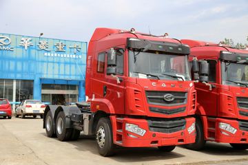 华菱 汉马重卡 375马力 6X4牵引车(HN4252A34C2M4)