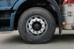 上汽红岩 杰狮C100重卡 480马力 6X4牵引车(蓝)(CQ4255HXG334HH) 上汽红岩 杰狮C100重卡 480马力 6X4牵引车(蓝)(CQ4255HXG334HH)