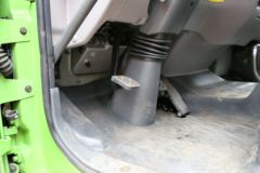 东风柳汽 乘龙 270马力 8X4 6.8米自卸车(环卫)(LZ5310ZLJM3FA)