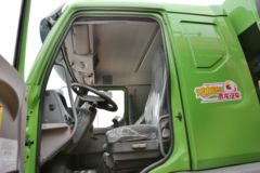 东风柳汽 乘龙 270马力 8X4 6.8米自卸车(环卫)(LZ5310ZLJM3FA)