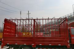 福田 欧马可3 156马力 5.2米仓栅式轻卡(BJ5099CCY-F1)