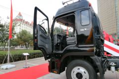 江淮 格尔发K6中卡 190马力 4X2载货车底盘(HFC1161PZ5K2E1F)