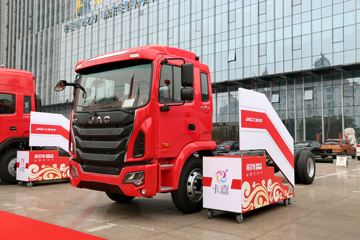 江淮 格尔发K5中卡 190马力 4X2载货车底盘(HFC5161XXYP3K2A57S5V)