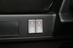 江淮 格尔发K5重卡 310马力 8X4载货车底盘(HFC1311P2K4H45S5V)