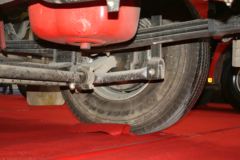 陕汽康明斯 德龙X3000 420马力 6X4牵引车(SX42564V324C)