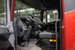 福田 欧曼GTL 6系重卡 430马力 6X4牵引车(奔驰动力)(BJ4259SNFKB-XC)