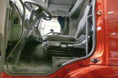 一汽解放 J6P重卡 420马力 6X2牵引车(CA4250P66K24T3XE4)