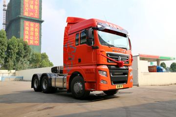 中国重汽 汕德卡SITRAK C7H重卡 540马力 6X4牵引车(高顶)(ZZ4256V324HE1B)