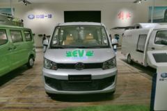 一汽解放 佳宝 102马力 封闭厢式货车