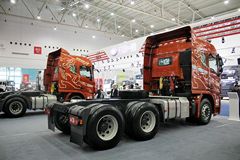 联合卡车 U480重卡 480马力 6X4牵引车(SQR4251D6ZT4-4)